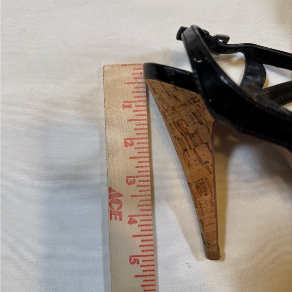 Audrey Brooke Platform Elegant High Black Patent Leather Strappy Heels - Picture 8 of 8